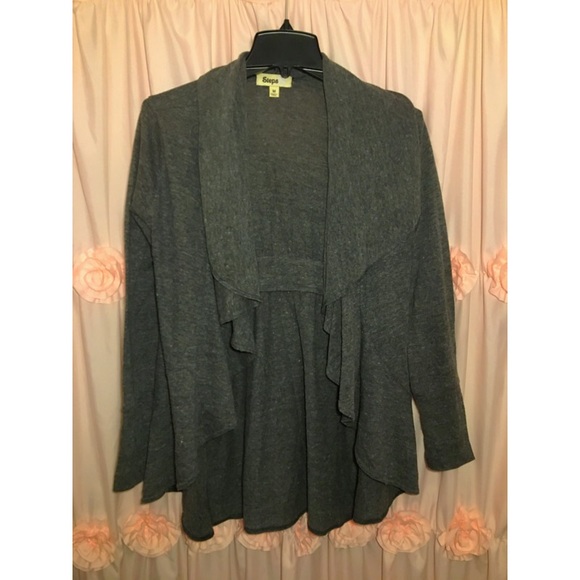 Womens Gray Ruffled Cardigan - Picture 5 of 7